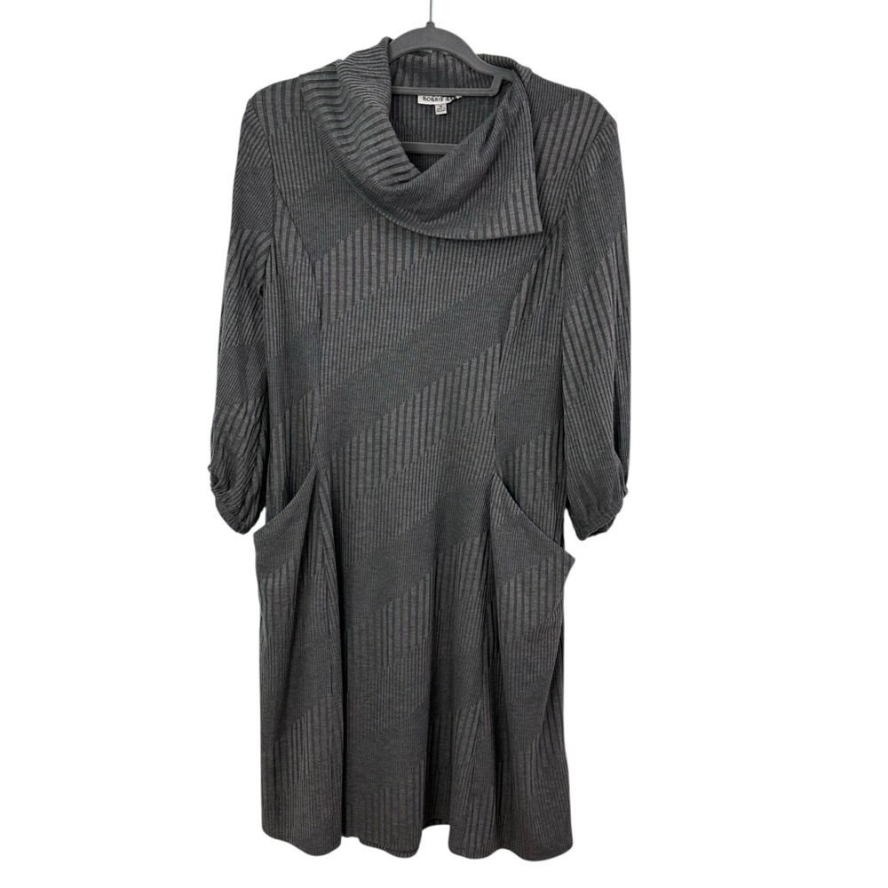 Robbie Bee Size Medium Gray Knit Split-Cowl Neck Dress Elbow-Length Sleeves